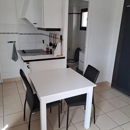 Climatise Odalys Nouvelle Box 5 G ,saint Loup,piscine ,parking Prive Et Superette Διαμέρισμα *