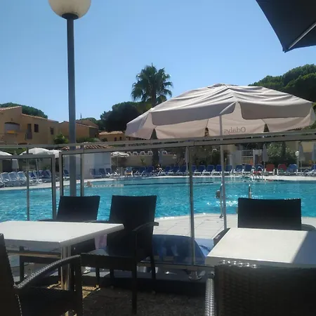 Climatise Odalys Nouvelle Box 5 G ,saint Loup,piscine ,parking Prive Et Superette