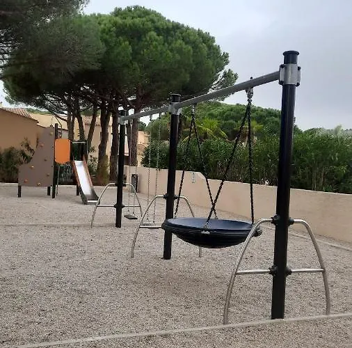 アパート Climatise Odalys Nouvelle Box 5 G ,saint Loup,piscine ,parking Prive Et Superette アグド