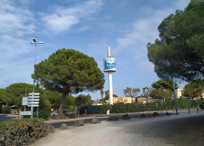 Climatise Odalys Nouvelle Box 5 G ,saint Loup,piscine ,parking Prive Et Superette