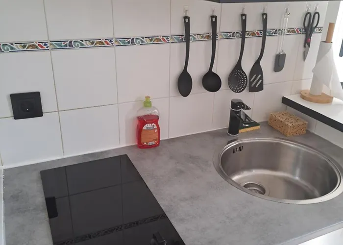 Climatise Odalys Nouvelle Box 5 G ,saint Loup,piscine ,parking Prive Et Superette *